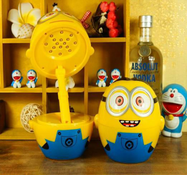 小黄人LED节能充电台灯